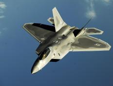 开云体育下载-乔治个人能力在NBA季后赛之夜的完全绽放