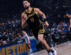 开云体育入口-勇士擒下活塞，遥遥领先西部