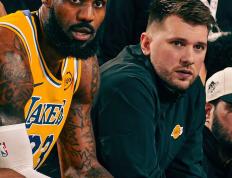 开云体育中国-关于快船完胜雷霆，詹姆斯一己之力扛起全队的信息