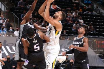 开云体育入口-爵士横扫火箭，福克斯完成帽子戏法的简单介绍