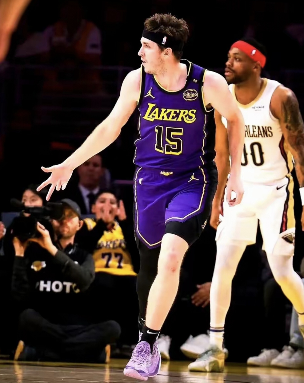 开云体育入口-鹈鹕惜败湖人，主场无缘胜利的简单介绍