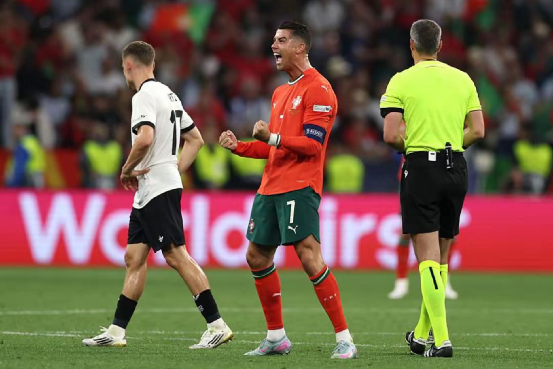 开云体育官方网站-巴黎力克荷兰,C罗刷新纪录