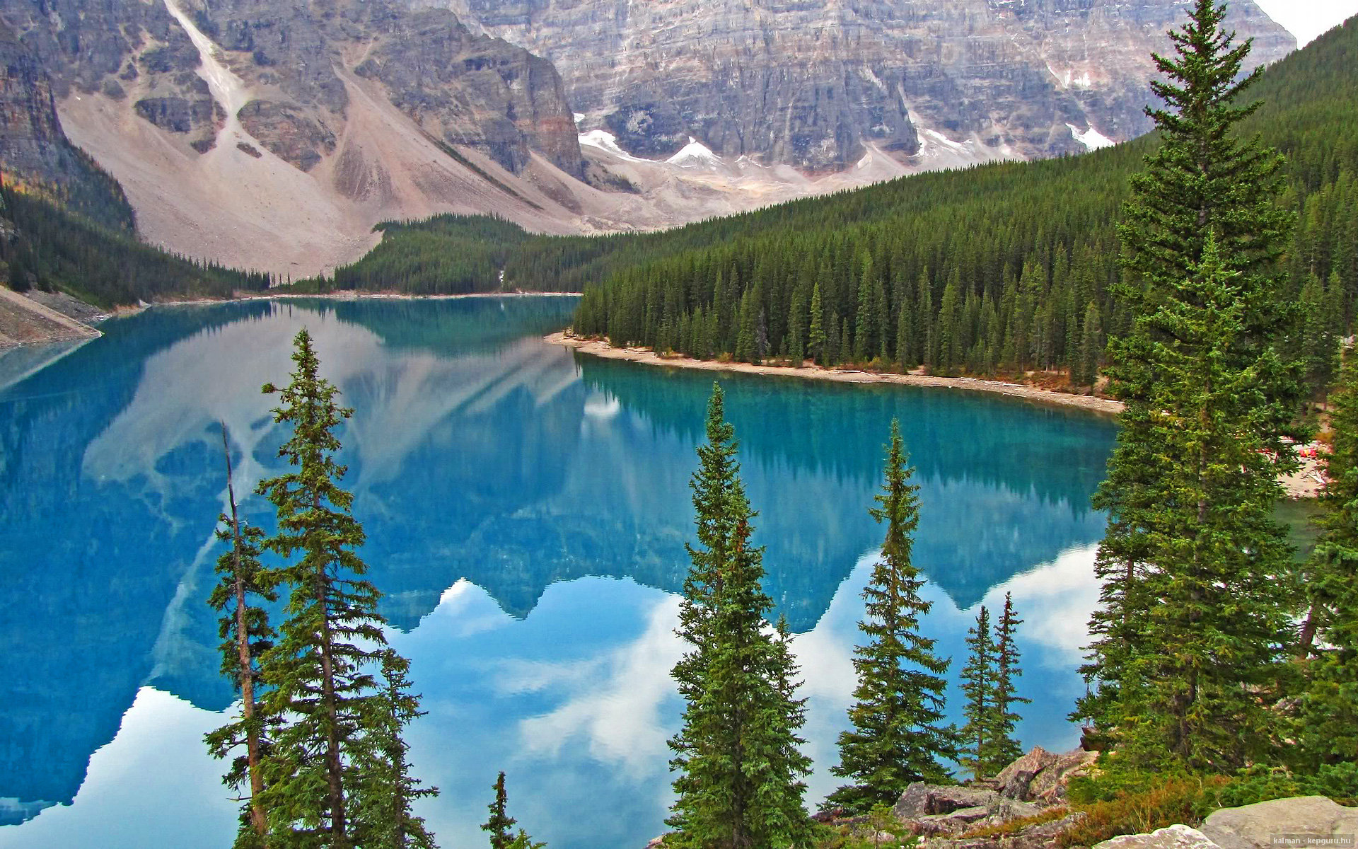 开云平台-奥利维耶爆发引领加纳压哨绝杀奥地利，足球世界再添经典战役