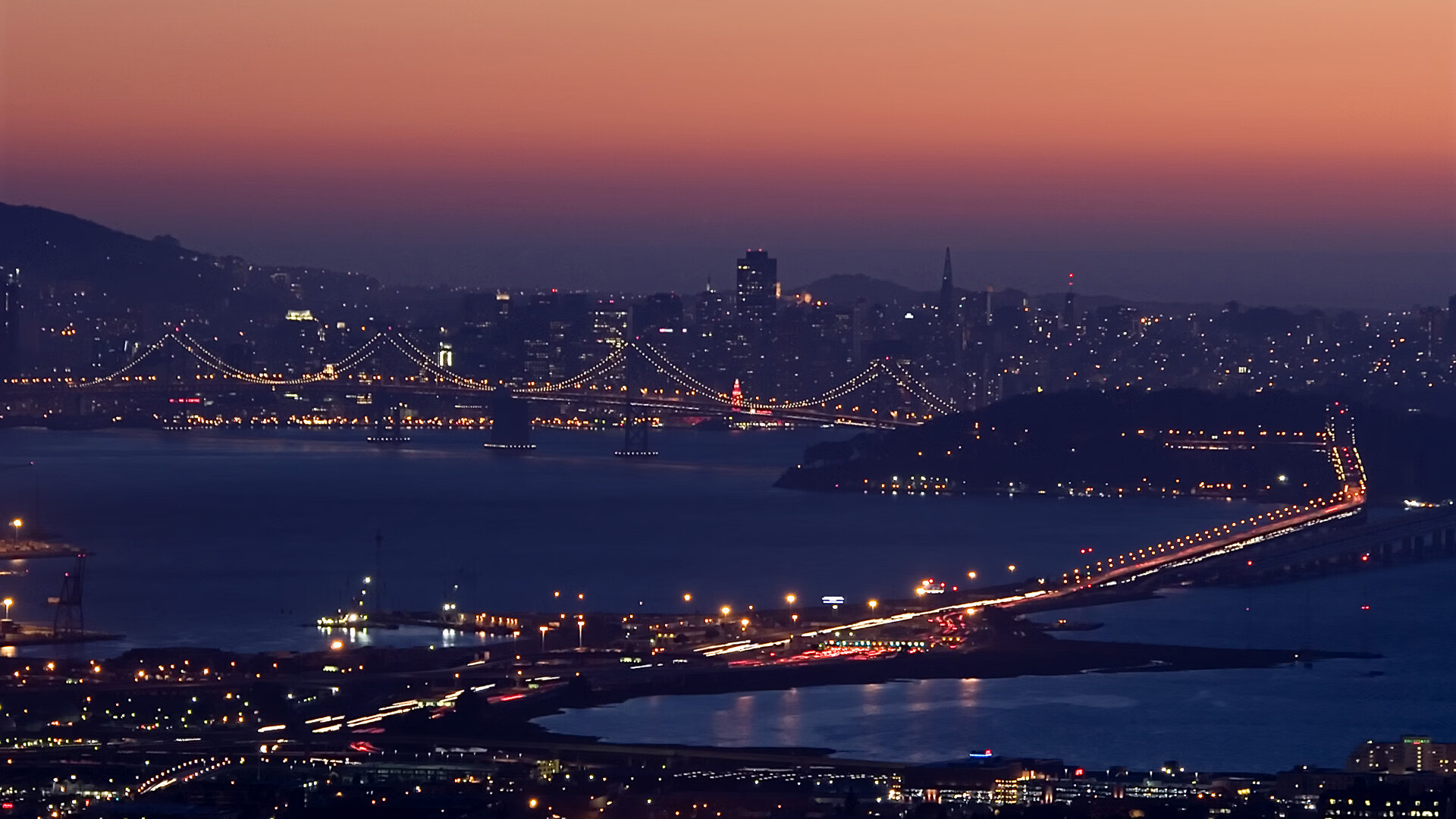 开云体育-皮克一球定乾坤，希腊关键战突围墨西哥