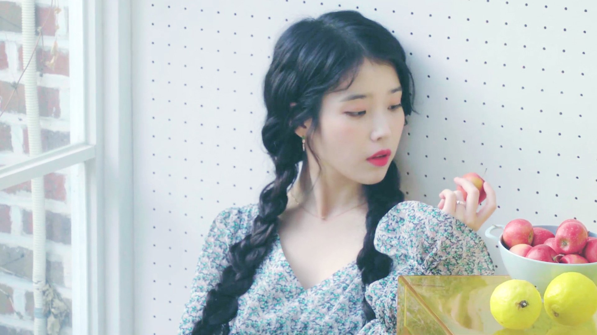 开云下载-F1街道赛之夜,帕尔默的璀璨崛起,点亮城市赛道