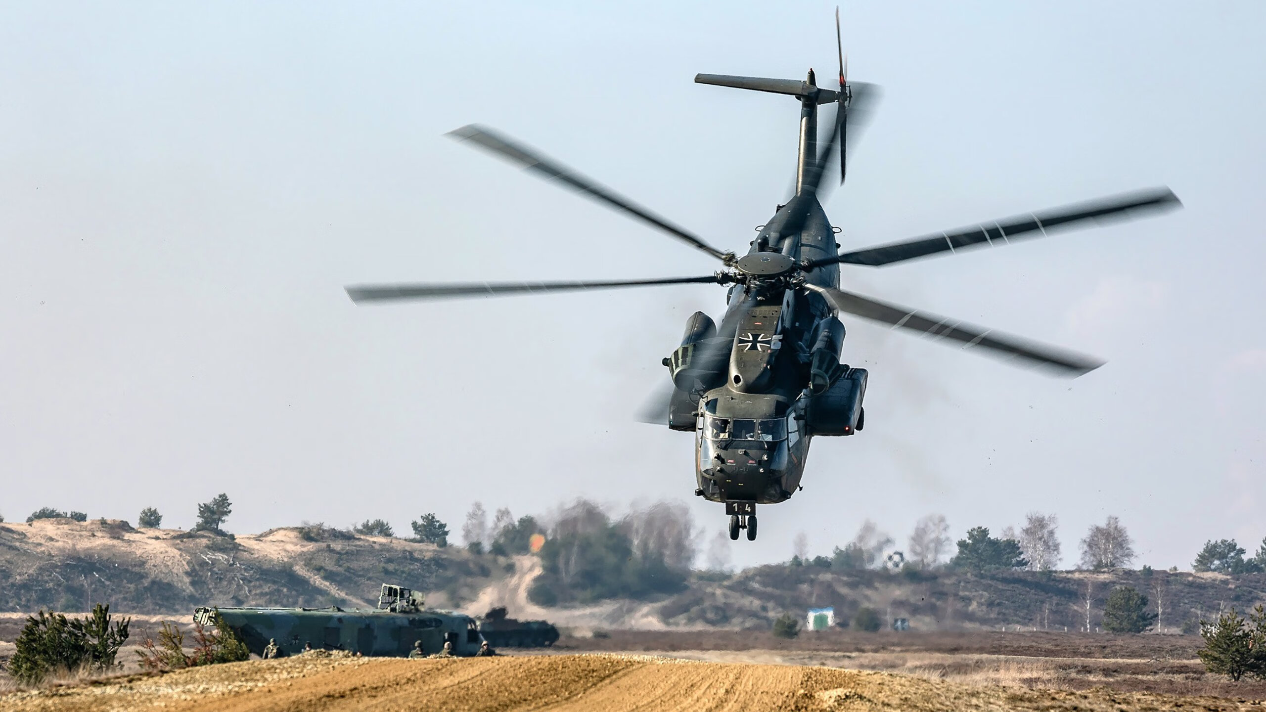 开云下载-冰山与熔岩，班凯罗关键制胜背后，新疆爆冷老鹰的篮球启示