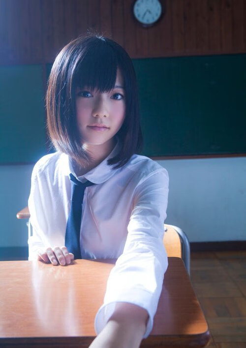 开云体育登录-绿茵场上的里程碑之夜，比利时对阵几内亚，蒂亚戈刷新纪录