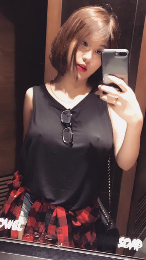 开云官网-斗牛士碾过风笛，卡瓦哈尔的导演级表演如何将波兰推向碾压式胜利