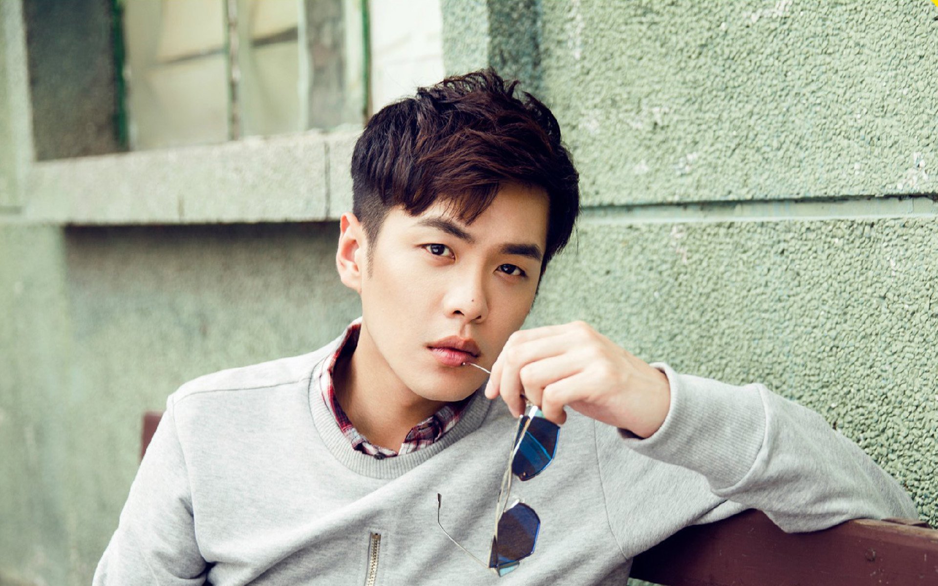 开云下载-2031世界杯焦点战，凯尔特人强行终结鹈鹕，篮球世界大战帷幕拉开