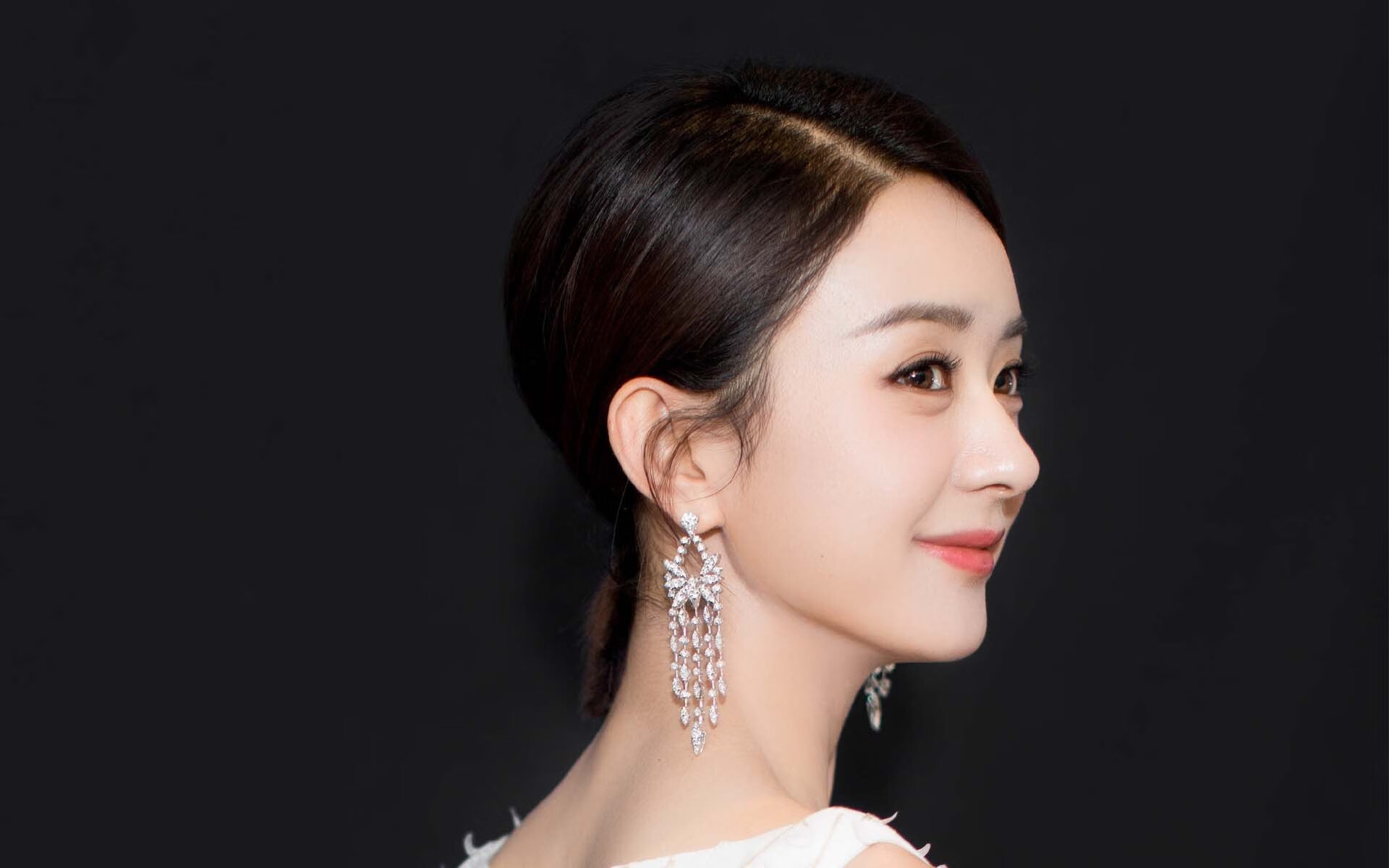 开云体育登录-压力之巅的绽放，总决赛夜，拉亚的逆袭史诗